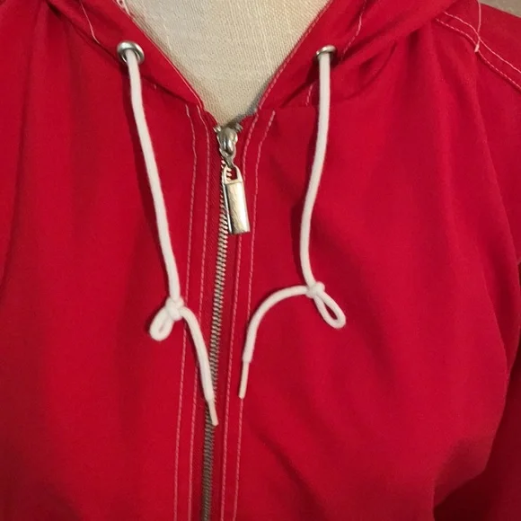 Teddi Petite Women’s Hooded Lightweight Jacket Size PM in Red - Picture 2 of 10